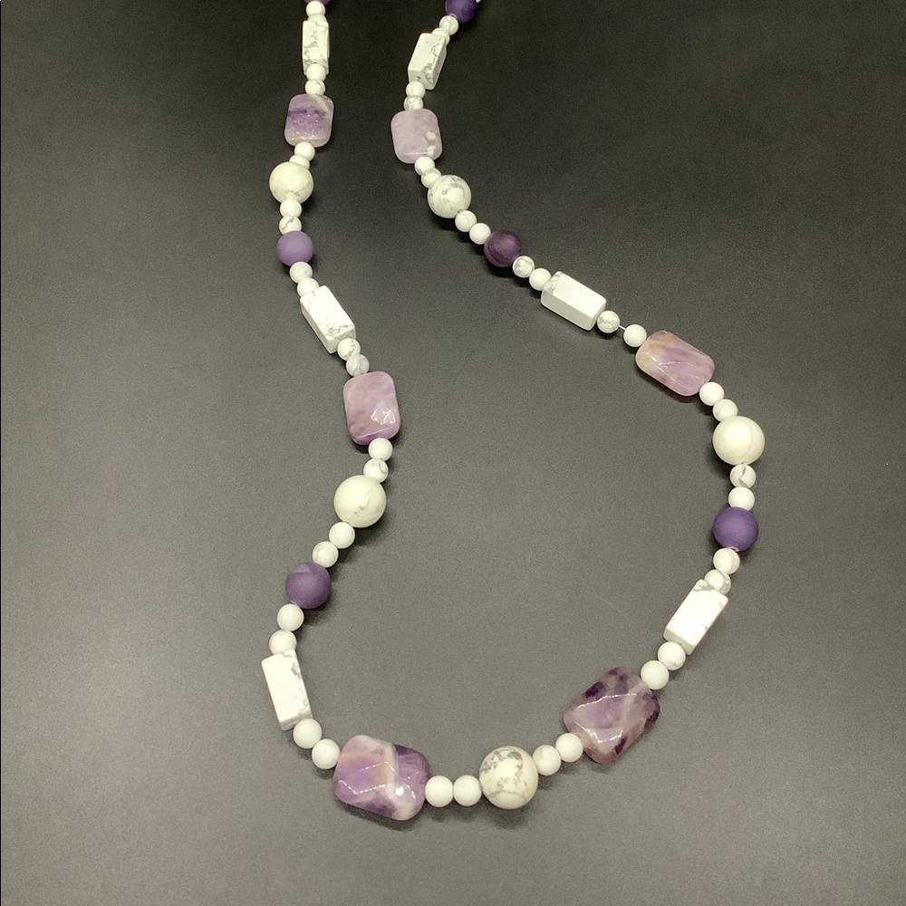 Amethyst & Howlite Beaded Boho Necklace - Picture 7 of 9